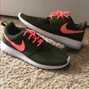 Nike shoes